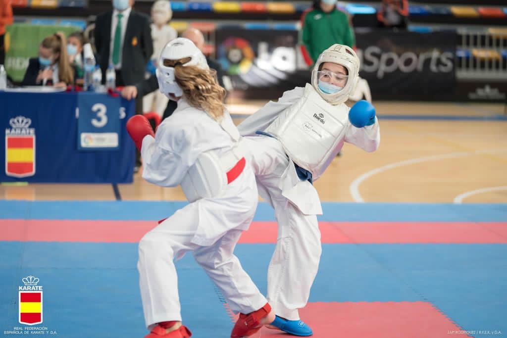 Gran actuaci&oacute;n navarra en la 2&ordf; fase de la Liga Masculina y Liga Iberdrola de K&aacute;rate Infantil